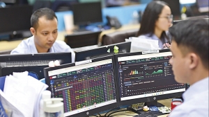 Lý do khiến danh mục của nhiều nhà đầu tư chưa "về bờ"