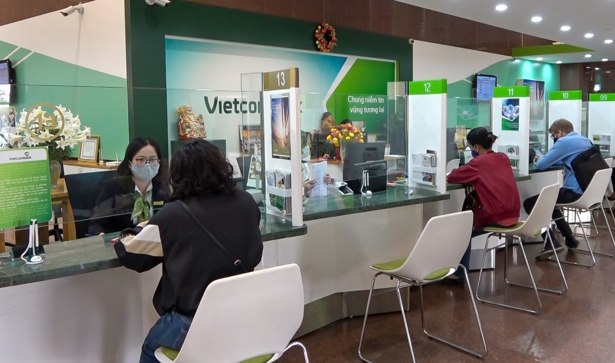 Tin tức ngân hàng nổi bật tuần qua: Nhiều ngân hàng siết xác thực tài khoản, có thể tạm ngừng giao dịch