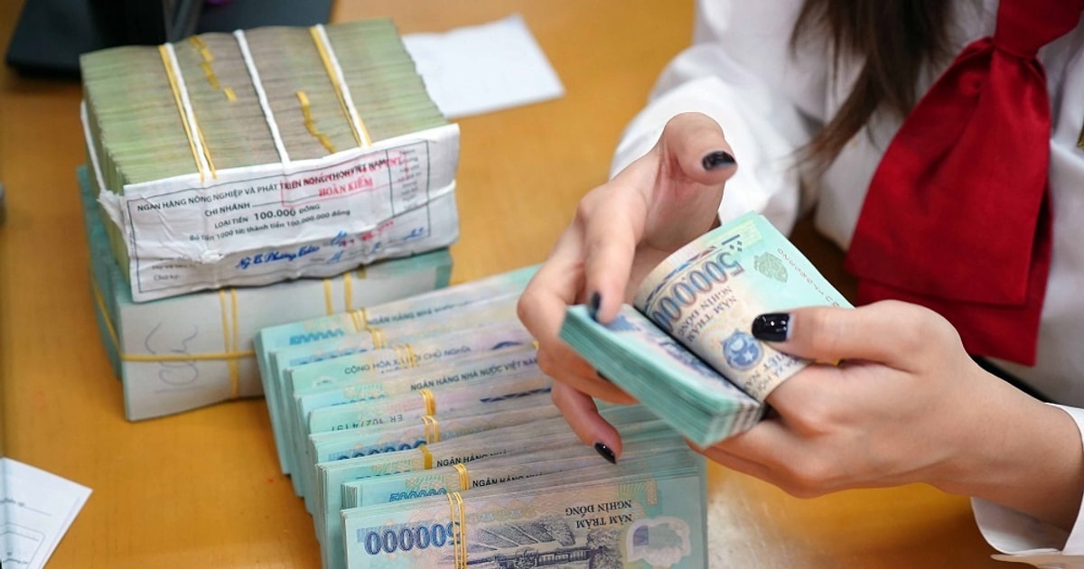 Tín dụng dẫn dắt lợi nhuận, ngân hàng vẫn "vướng" câu chuyện nguồn vốn