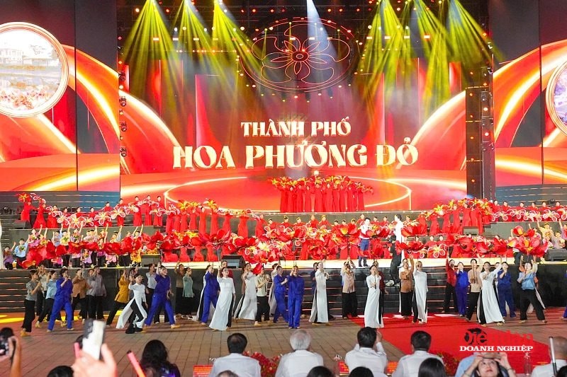 Lễ hội Hoa Phượng Đỏ 2026: Khi câu chuyện quá khứ mở cánh cửa tương lai