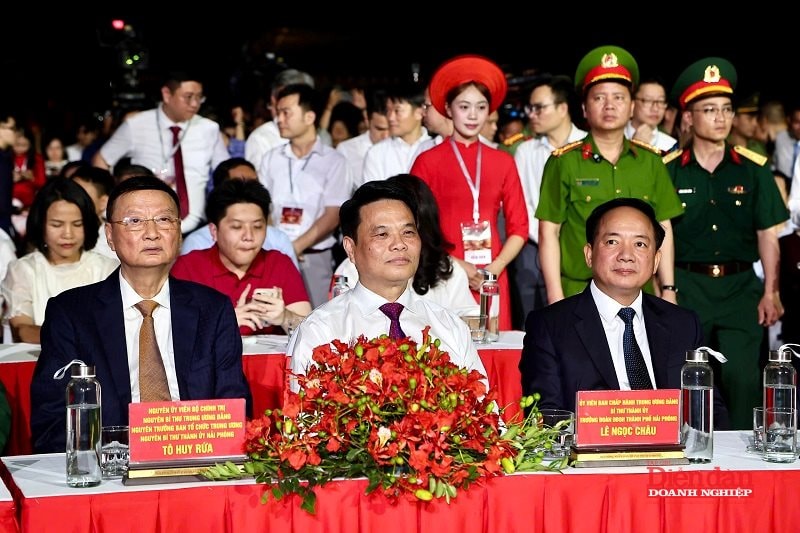 Lễ hội Hoa Phượng Đỏ 2026: Khi câu chuyện quá khứ mở cánh cửa tương lai