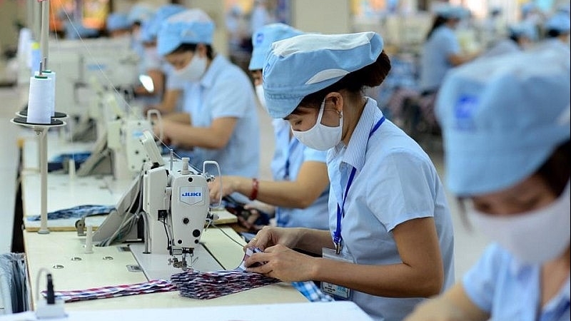 Mở khóa nguồn lực cho doanh nghiệp dệt may chuyển đổi xanh