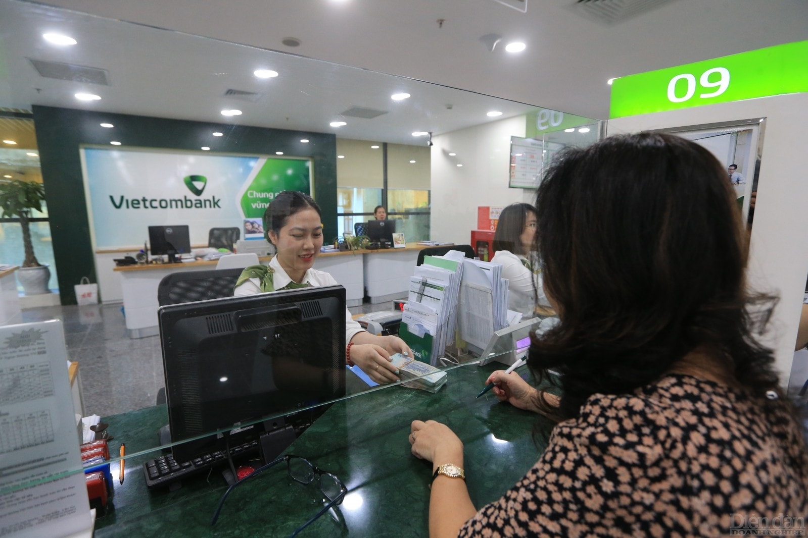 Mở dư địa tín dụng, tái định hình lợi thế ngân hàng
