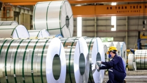 Mỹ nâng gấp đôi thuế nhập khẩu thép và nhôm lên 50%, doanh nghiệp nói gì?
