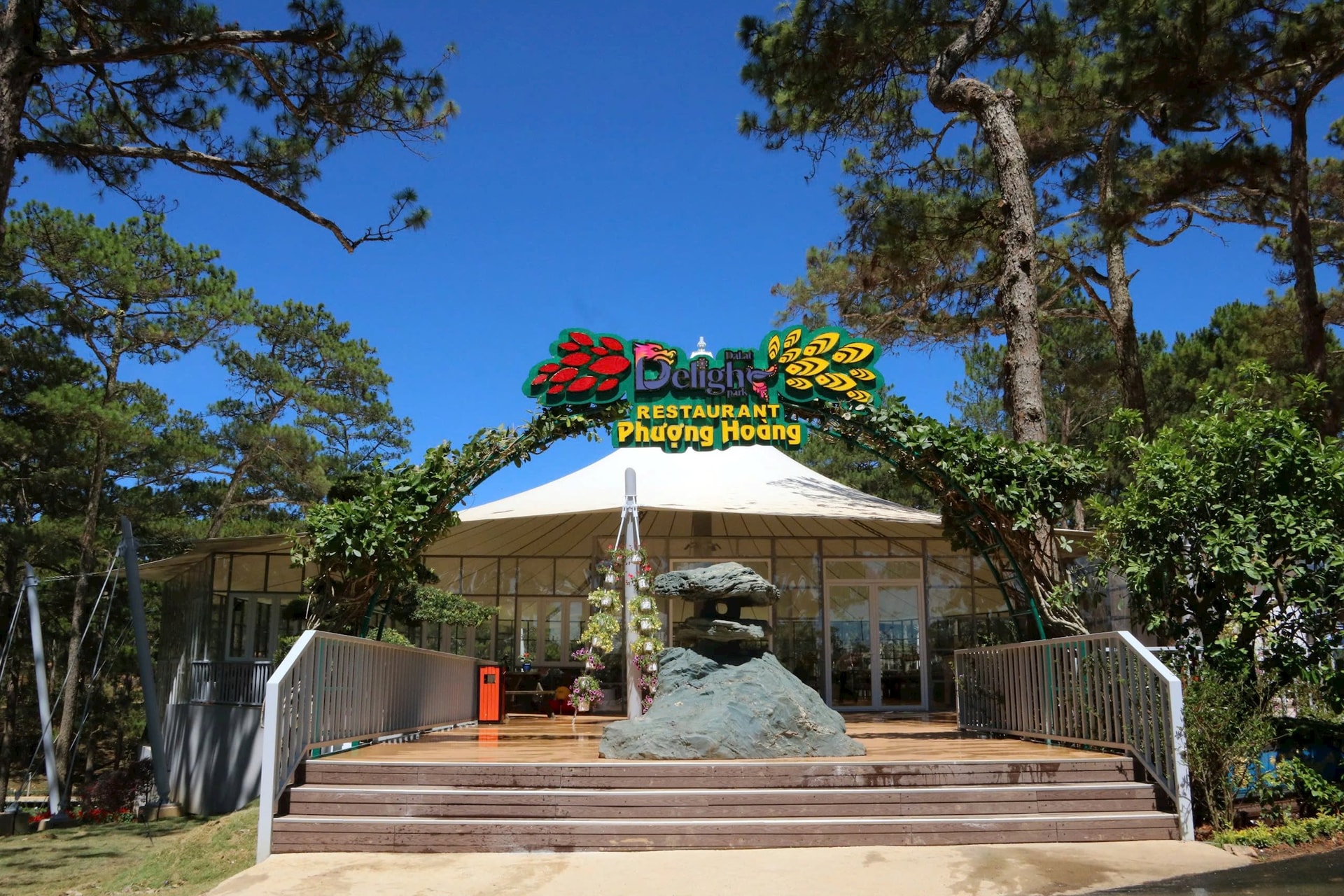 Delight Park: Thiên đường âm thanh, ánh sáng giữa lòng Đà Lạt Delight Park: Thiên đường âm thanh, ánh sáng giữa lòng Đà Lạt