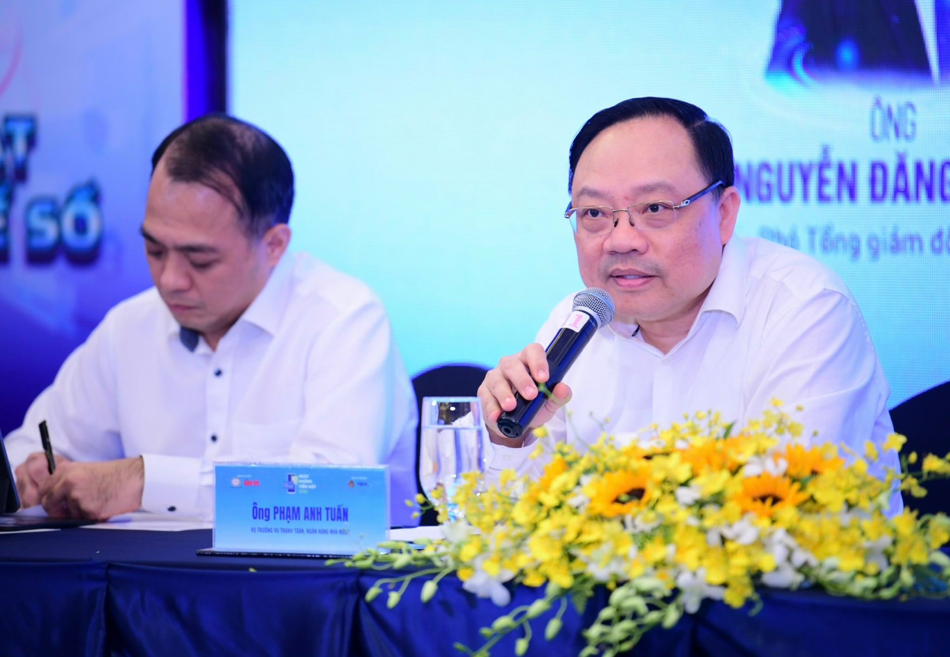 Kho dữ liệu nghi ngờ với hơn 350 nghìn tài khoản của NHNN hỗ trợ người dùng Kho dữ liệu nghi ngờ với hơn 350 nghìn tài khoản của NHNN hỗ trợ người dùng