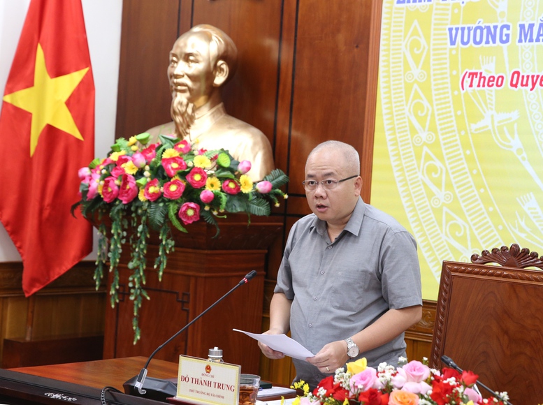 Thúc đẩy giải ngân đầu tư công: Phải tập trung tháo gỡ "điểm nghẽn" về công tác giải phóng mặt bằng