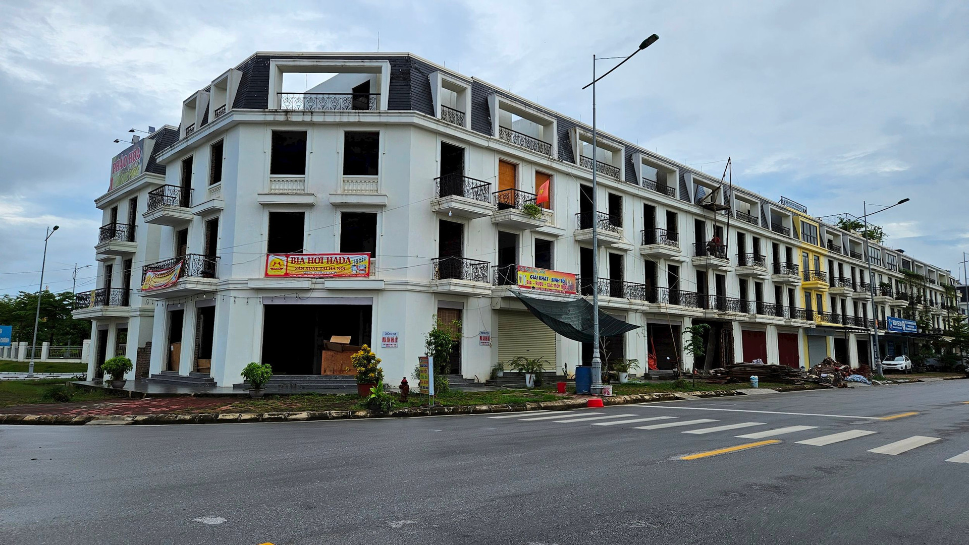 Nguồn cung mới tại các vùng lận cận TP. HCM quay trở lại sau thời gian dài vắng bóng Nguồn cung mới tại các vùng lận cận TP. HCM quay trở lại sau thời gian dài vắng bóng