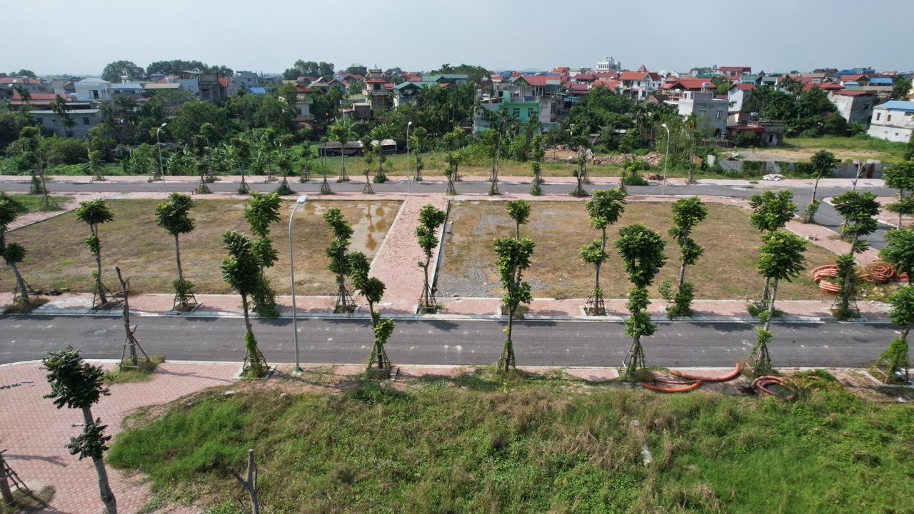 Giá đất nền Quốc Oai tăng nhanh nhưng chưa đủ sức hút với nhà đầu tư Giá đất nền Quốc Oai tăng nhanh nhưng chưa đủ sức hút với nhà đầu tư