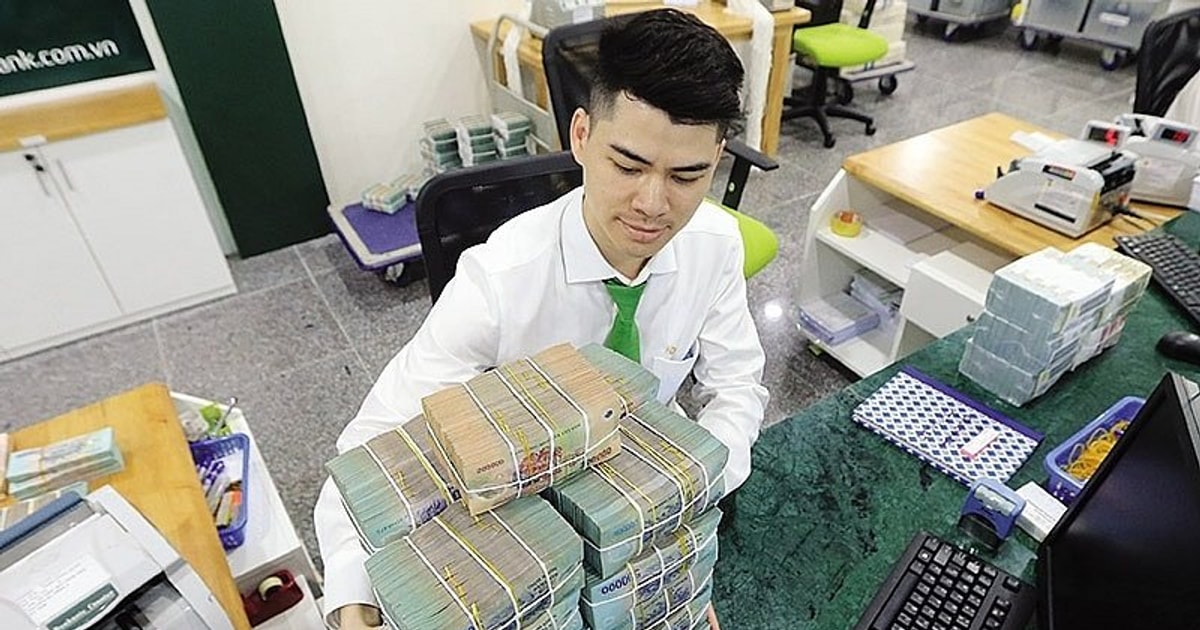 Lãi suất thấp tiếp tục hỗ trợ, kích thích sản xuất, tiêu dùng tăng trưởng