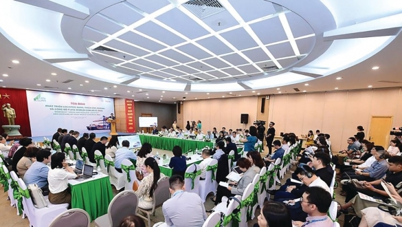 Báo chí - doanh nghiệp đồng hành kiến tạo tương lai xanh