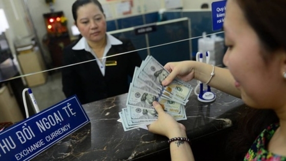 Ổn định thị trường ngoại hối, kiểm soát giao dịch mua bán ngoại tệ trái quy định