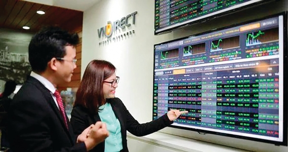 VND xoay xở giành lại thị phần