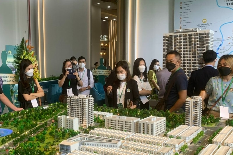 Doanh nghiệp bất động sản tăng tốc trở lại