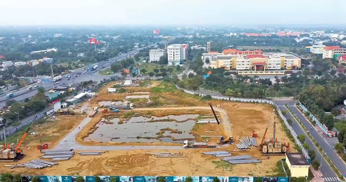 Doanh nghiệp địa ốc tăng tốc mở rộng quỹ đất