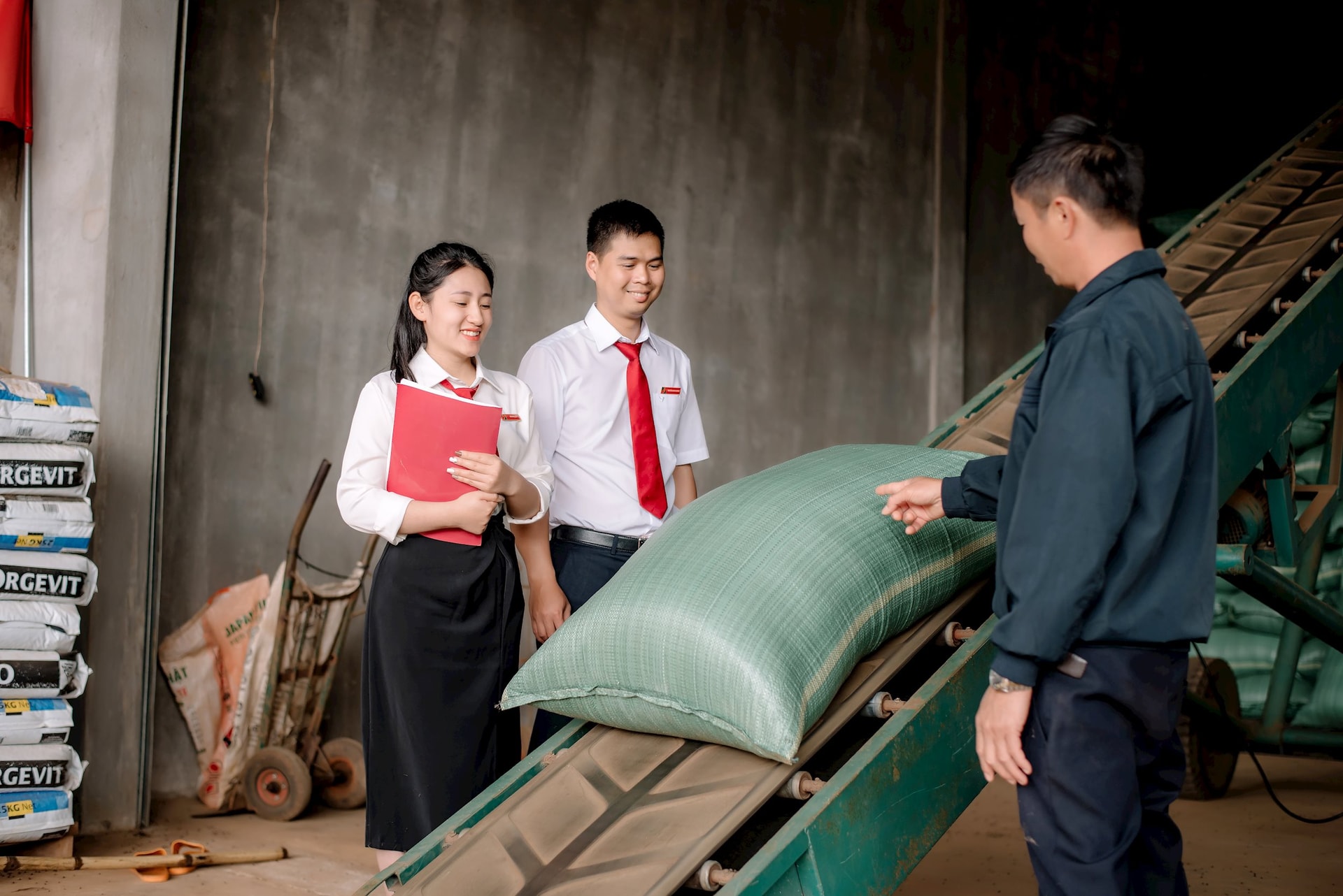 Thúc đẩy cho vay theo chuỗi