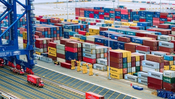 Lực đẩy xuất nhập khẩu