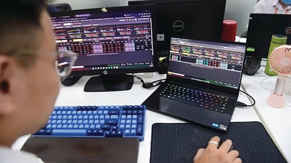 Cú hích cổ phiếu bất động sản dân cư