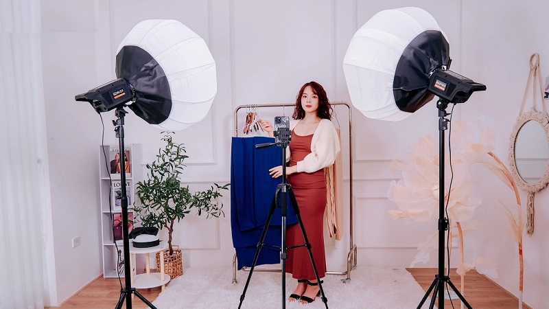 Xác thực danh tính livestream: Siết hàng giả, chống thất thu thuế