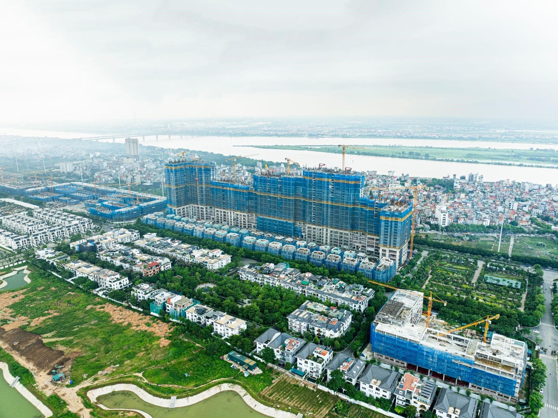 Chung cư Tây Hồ Tây lập đỉnh giá mới Chung cư Tây Hồ Tây lập đỉnh giá mới