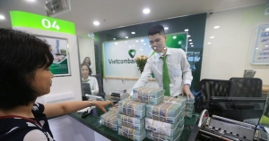 Toàn ngành ngân hàng tiếp tục giảm mặt bằng lãi suất cho vay