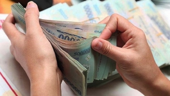 Tổng lợi nhuận khối phi ngân hàng vượt dự báo, 2 ngành tăng trưởng âm