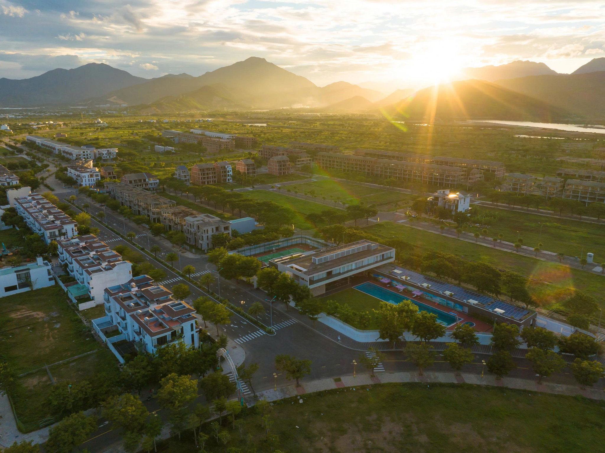Điều chỉnh dự án Golden Hills City, tạo đà bứt phá Điều chỉnh dự án Golden Hills City, tạo đà bứt phá