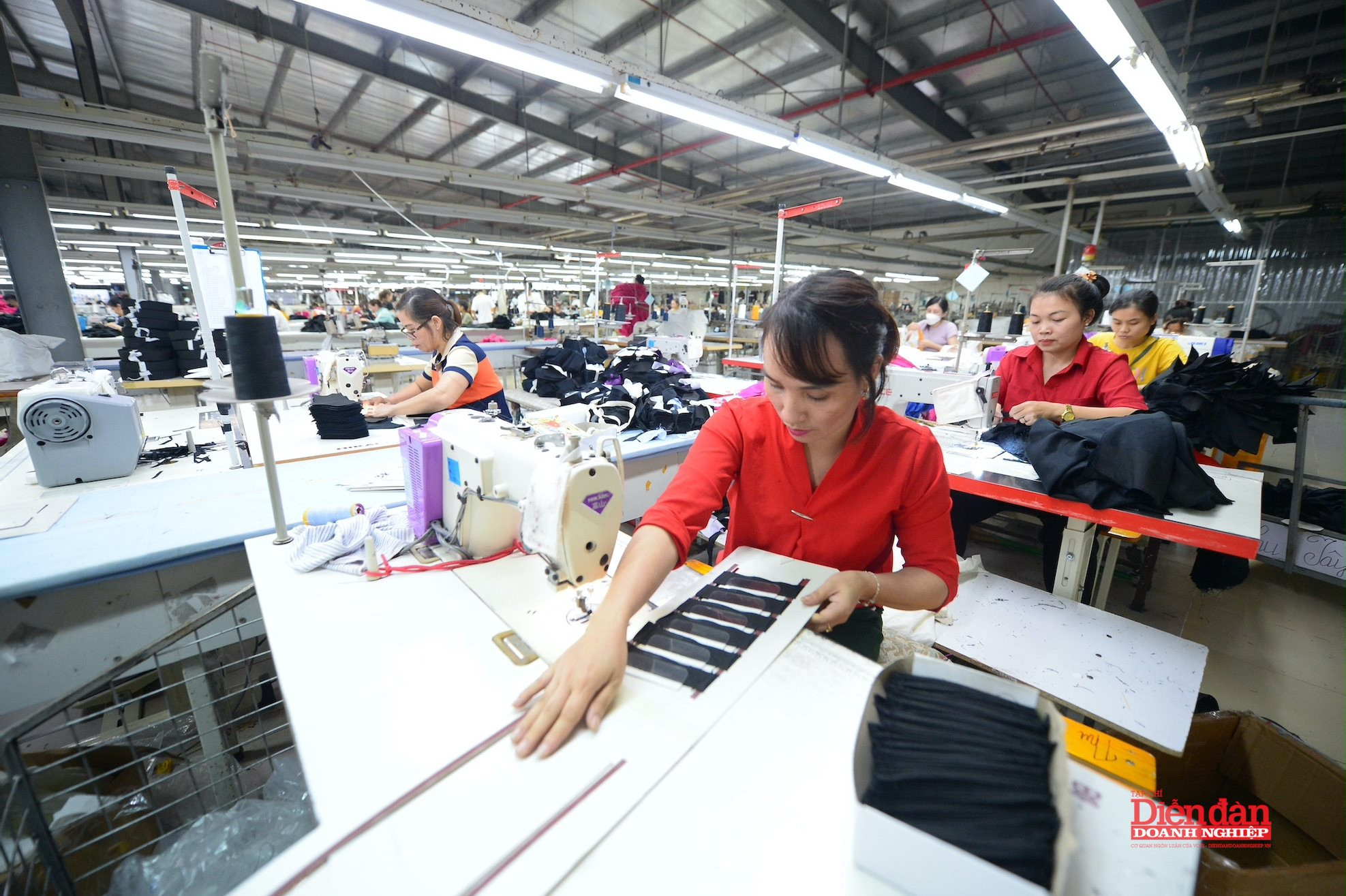 Lực đẩy cho tăng trưởng công nghiệp và xuất khẩu Lực đẩy cho tăng trưởng công nghiệp và xuất khẩu