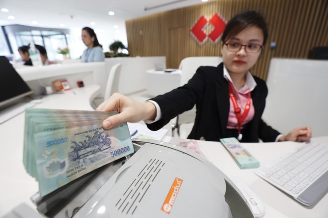 Ngân hàng tăng tốc làm chủ cuộc chơi bảo hiểm Ngân hàng tăng tốc làm chủ cuộc chơi bảo hiểm