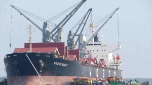 VOS chật vật giảm lỗ