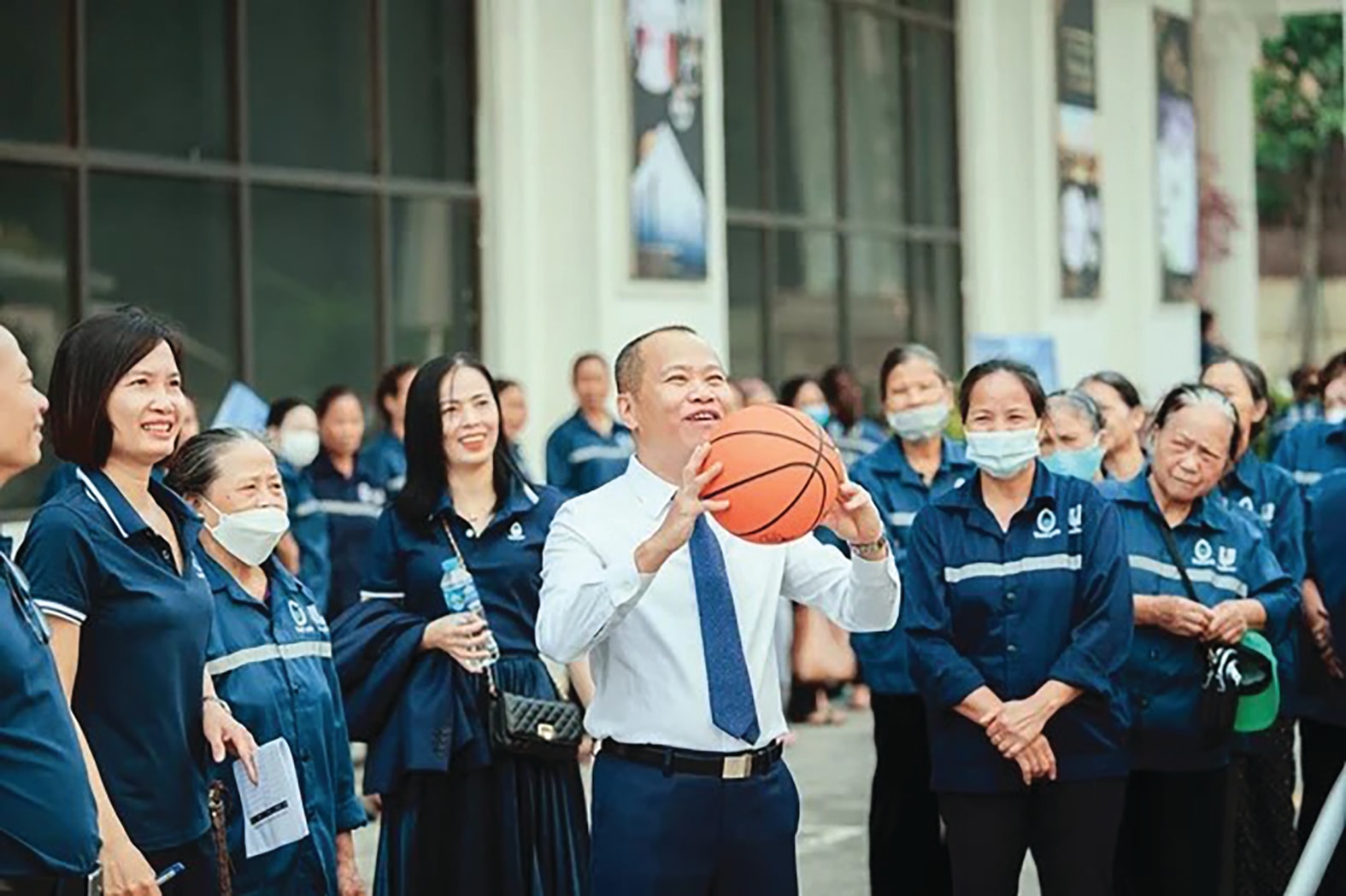 Khi lý tưởng trở thành hành động Khi lý tưởng trở thành hành động