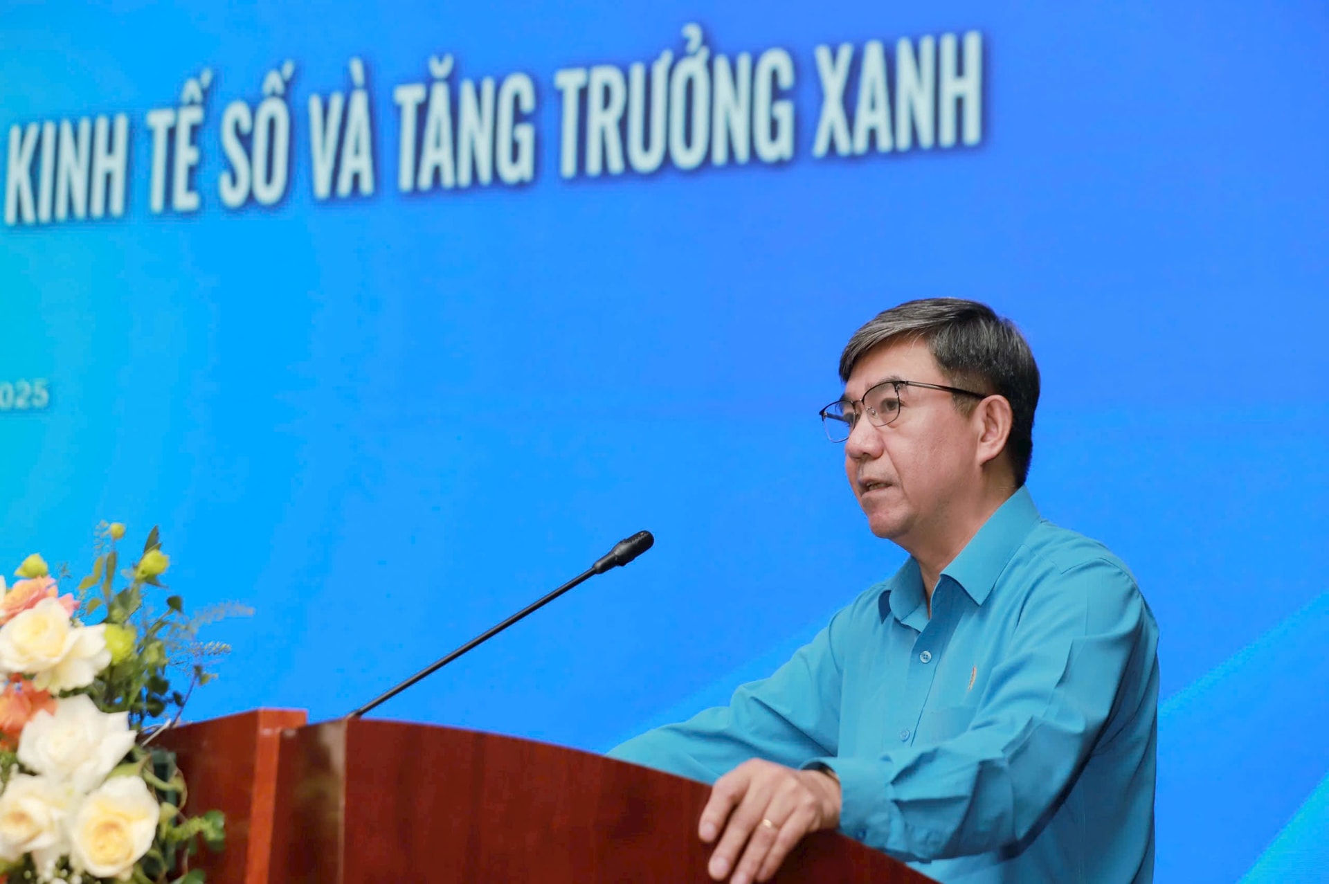 Thiếu nhân lực, doanh nghiệp khó khăn chuyển đổi số, tăng trưởng xanh Thiếu nhân lực, doanh nghiệp khó khăn chuyển đổi số, tăng trưởng xanh