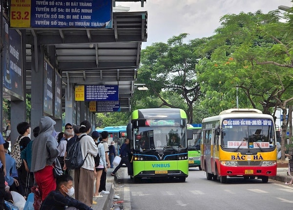 Hà Nội miễn tiền vé xe buýt, đường sắt đô thị cho nhân dân và du khách từ 30/8 - 2/9