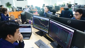 Nhóm ngành, lĩnh vực nào còn cơ hội hút dòng tiền?