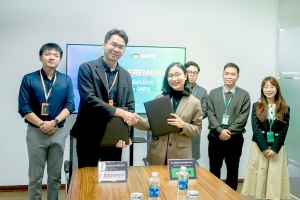 Thoát vai “người khổng lồ”