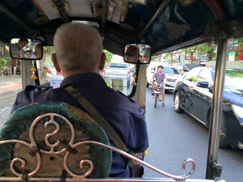 Một buổi sáng Một buổi sáng