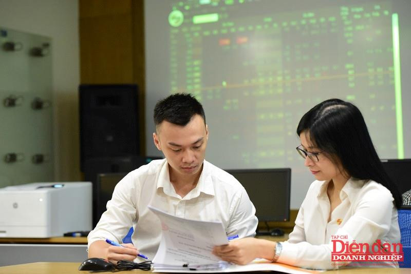 "Lực đẩy" nào cho ngành chứng khoán những tháng cuối năm? "Lực đẩy" nào cho ngành chứng khoán những tháng cuối năm?