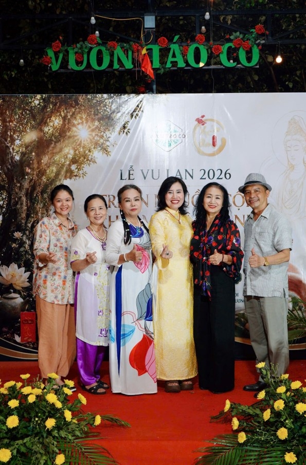 Hạt sáng mùa Vu Lan báo hiếu Hạt sáng mùa Vu Lan báo hiếu
