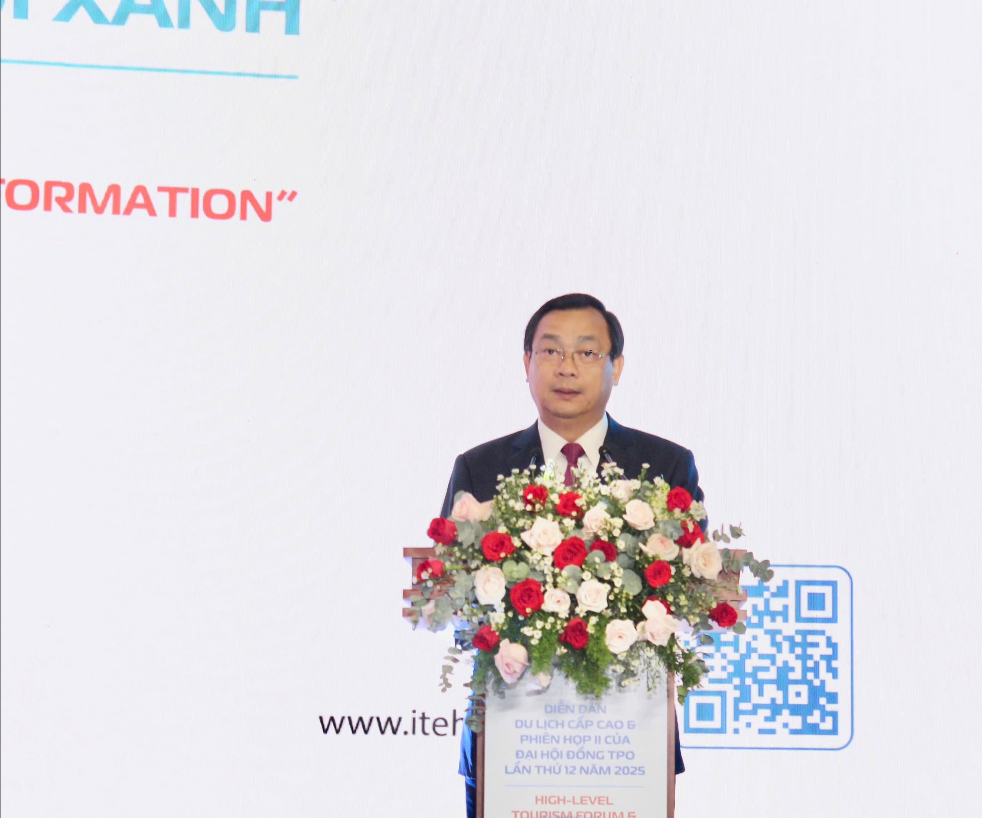 Kiến tạo du lịch hiện đại từ chuyển đổi số và xanh