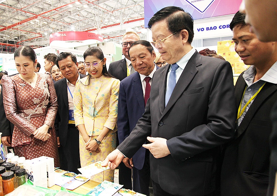 Kiến tạo du lịch hiện đại từ chuyển đổi số và xanh