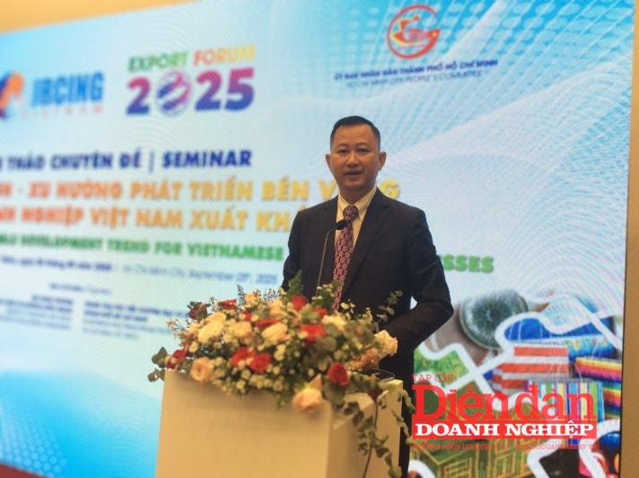 Tiếp vận “xanh” - đòn bẩy nâng cao năng lực cạnh tranh cho xuất khẩu Việt Nam Tiếp vận “xanh” - đòn bẩy nâng cao năng lực cạnh tranh cho xuất khẩu Việt Nam