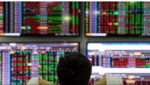 Chứng khoán tháng 9: "Điều chỉnh", "rung lắc" là trạng thái chính?