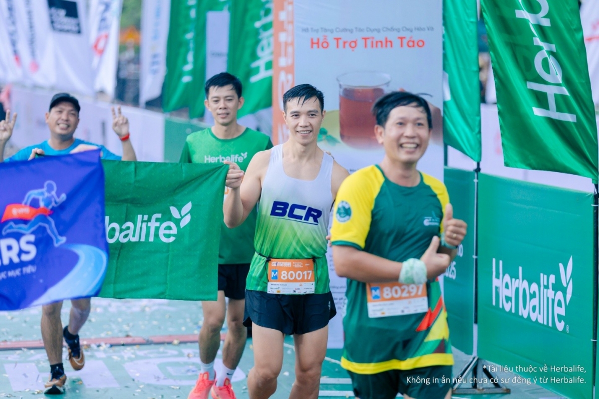 Các VĐV luôn tích cực lan tỏa tinh thần sống khỏe và động lực vượt trội, truyền cảm hứng cho cộng đồng Các VĐV luôn tích cực lan tỏa tinh thần sống khỏe và động lực vượt trội, truyền cảm hứng cho cộng đồng