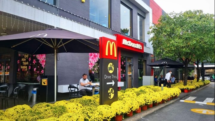 Thương hiệu lớn và cuộc ‘tái chiếm’ mặt bằng đất vàng sau khủng hoảng