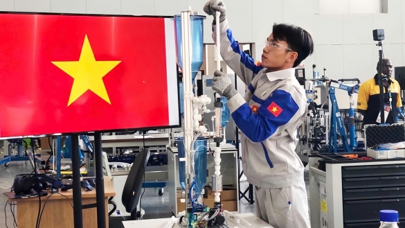 Bất ổn toàn cầu gia tăng, Việt Nam ứng phó thế nào?