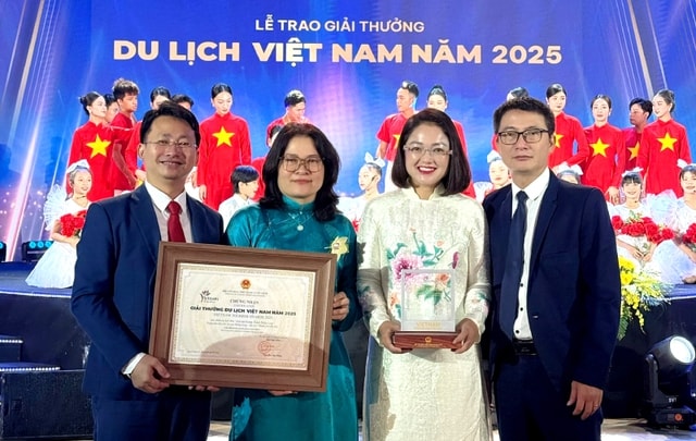 Hà Nội tăng tốc, giữ vững “ngôi vương” ngành du lịch Hà Nội tăng tốc, giữ vững “ngôi vương” ngành du lịch