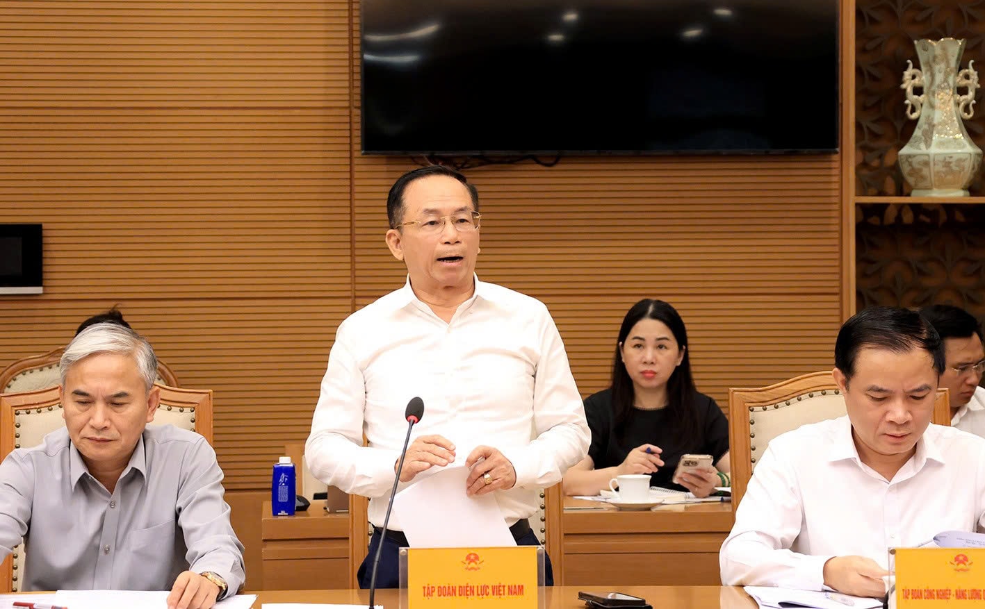 Tạo chuyển biến mạnh mẽ trong sử dụng nguồn lực Nhà nước và cơ hội để doanh nghiệp Nhà nước bứt phá Tạo chuyển biến mạnh mẽ trong sử dụng nguồn lực Nhà nước và cơ hội để doanh nghiệp Nhà nước bứt phá