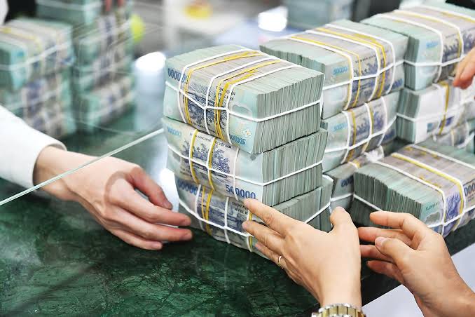 Gỡ nút thắt mua bán nợ để dòng vốn không mắc kẹt Gỡ nút thắt mua bán nợ để dòng vốn không mắc kẹt
