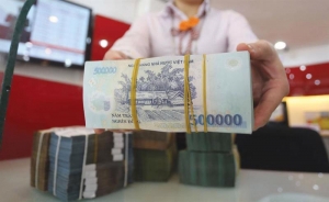Ngân hàng cấp tập đua tăng vốn