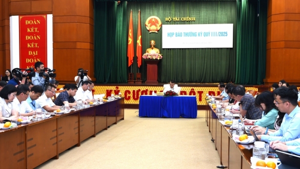 Bộ Tài chính: Tiếp tục giải quyết các điểm nghẽn về cơ chế